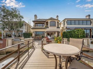 1104 W Bay Ave, Newport Beach, CA 92661