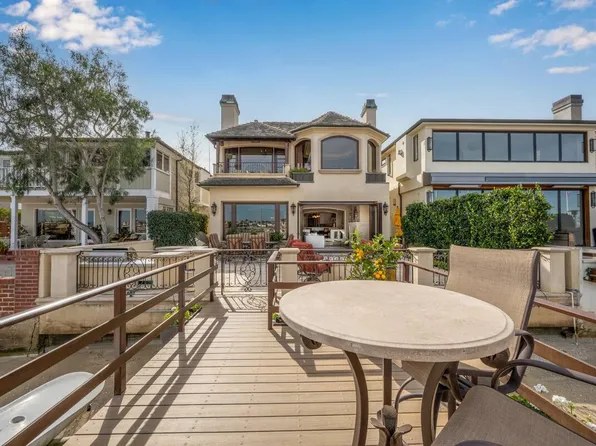 1104 W Bay Ave, Newport Beach, CA 92661