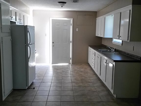  Living Room to Kitchen Door