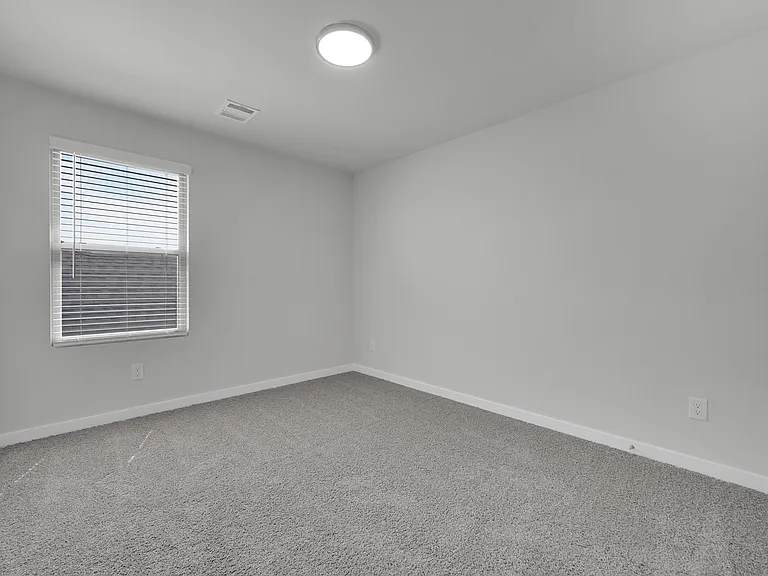 305 Millwood Ln — Photo 26