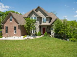 100 Merganser Ct, Georgetown, KY 40324