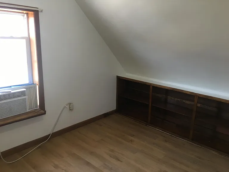 1003 8th St #7 — Photo 6