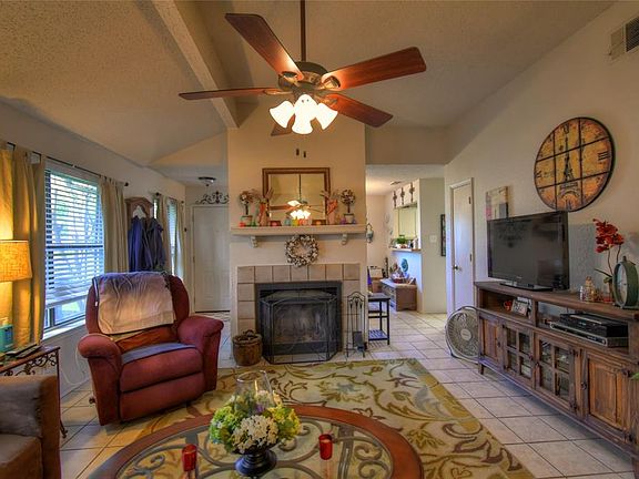 4th image of 9907 Plainfield Dr