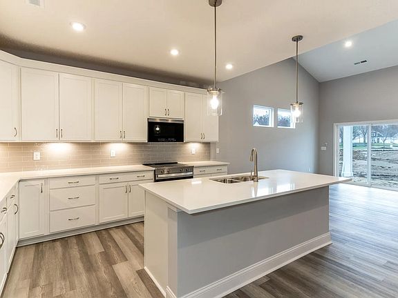 The Ventura A Kitchen