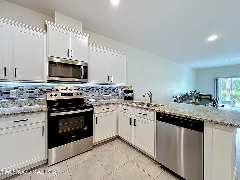 3376 Morrow Pl — Photo 7