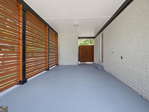 2nd image of 2357 Cranbrooke Dr