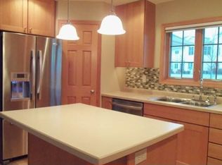 1117 Rolling Oaks Dr, Onalaska, WI 54650