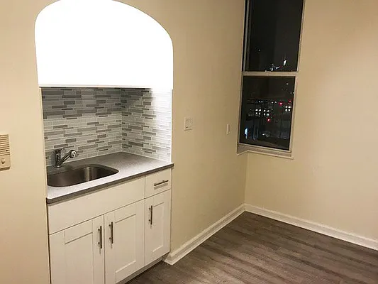 Rented by Ulas Real Estates Inc | media 41