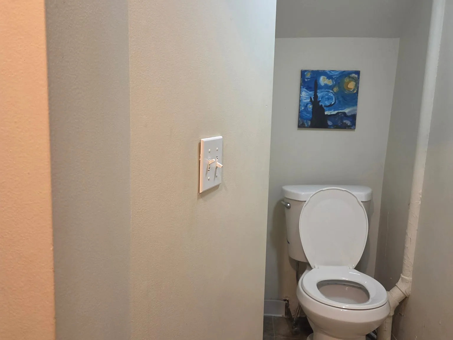 Studio, 900 sqft, $1,575 — Photo 4
