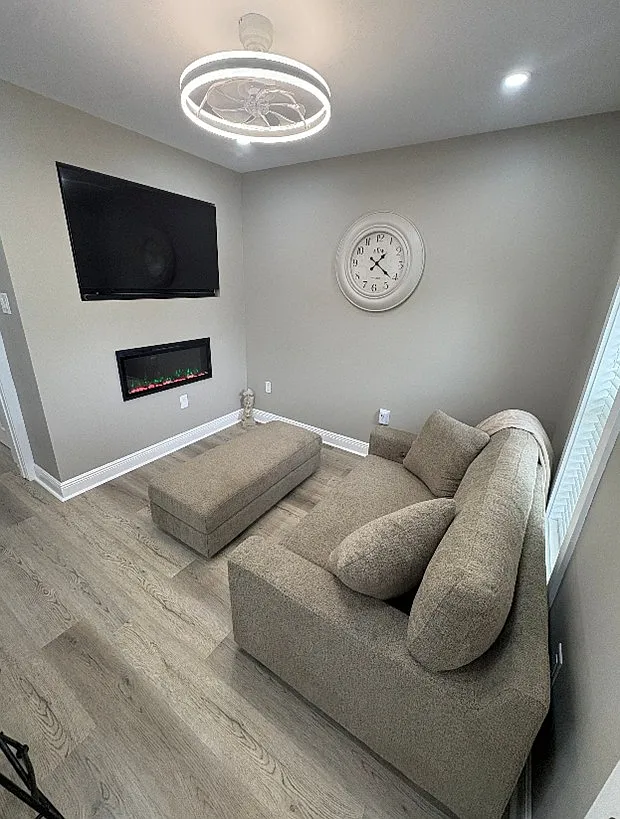 1 bed, 745 sqft, $1,800 — Photo 3