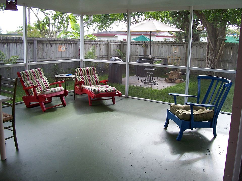 2nd image of 2555 NW 64th Ave