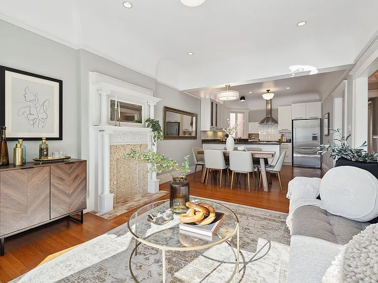 49 Cortland Ave — Photo 6