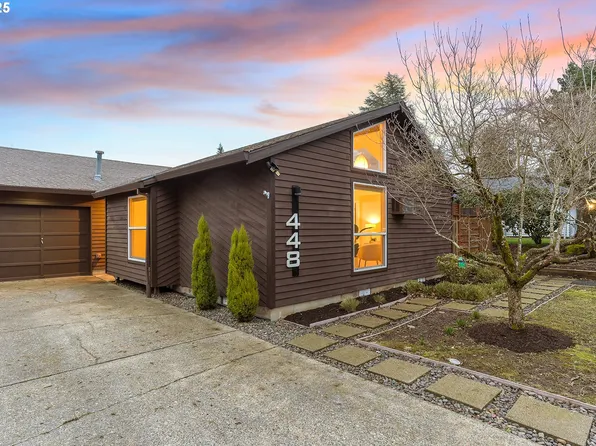 448 SW 121st Pl, Portland, OR 97225