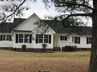 199 Deer Run Ln, Autryville, NC 28318