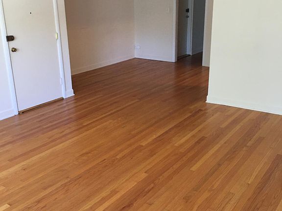 4th image of 522 Greenwood St APT 2W