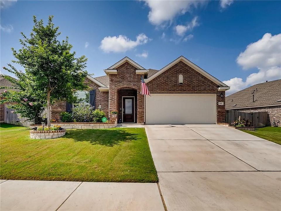 1st image of 505 Linares Ln