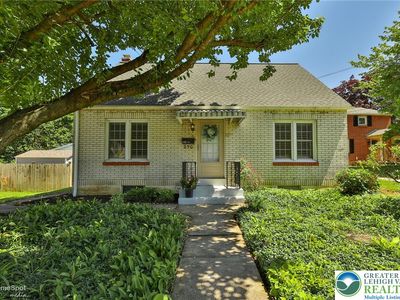 250 Adrain St, Emmaus, PA, 18049