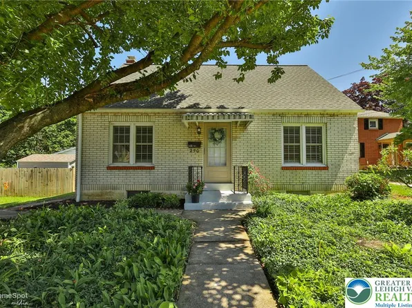 250 Adrain St, Emmaus, PA 18049