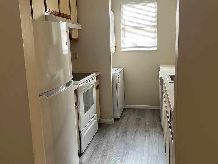 99 W Portland St #3 — Photo 10