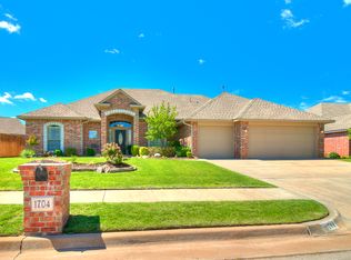 1704 NW 183rd St, Edmond, OK 73012