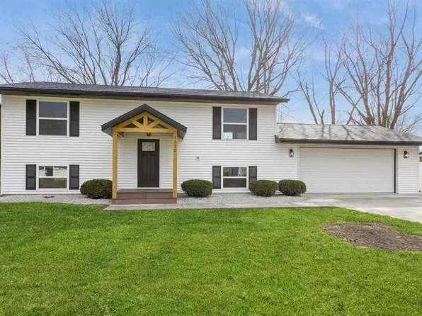 1512 N 2nd Ave, Washington, IA 52353