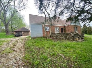 16683 Winters Rd, Grass Lake, MI 49240