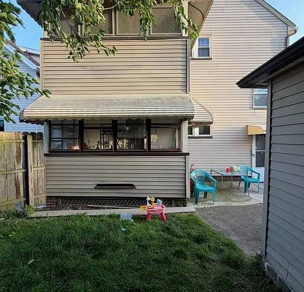17917 E Park Dr — Photo 2