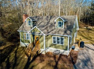 72 Chappell St, Chaplin, CT 06235