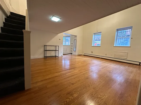 2 Symphony Rd APT 2, Boston, MA 02115