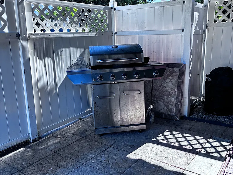 325 Calusa St #448 — Photo 24