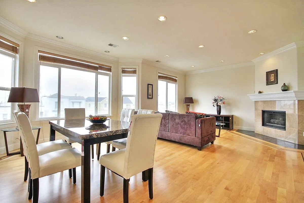 3 bed, 1600 sqft, $4,650 — Photo 2
