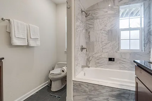 1818 N Humboldt Ave #102 Photo 1