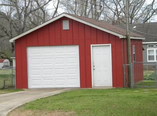 1653 Mac Davis Rd, Columbus, MS 39702