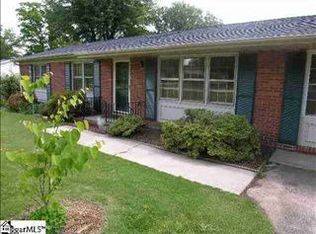 204 Vine Hill Rd, Greenville, SC 29607