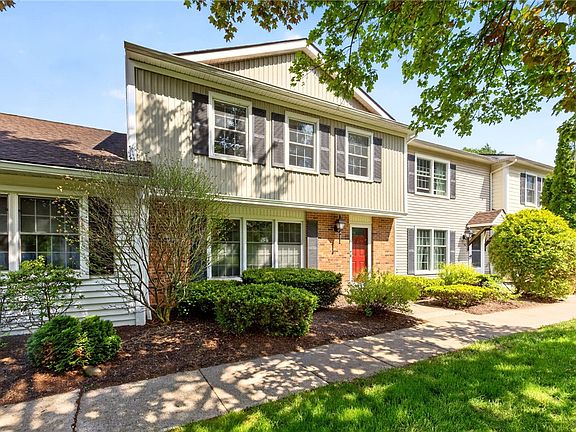 2nd image of 80 New Wickham Dr