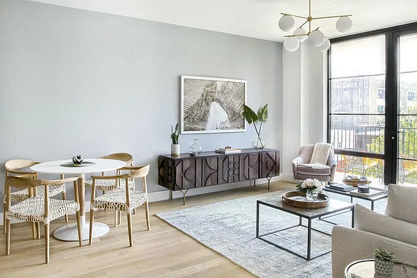 Rented by Avenues Real Estate | media 2