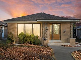 4042 N 90th St, Milwaukee, WI 53222