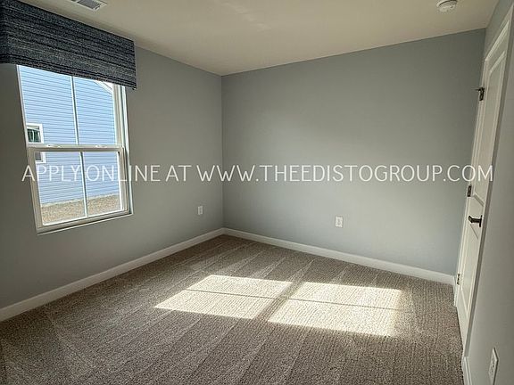 5th image of 184 Fargo Dr