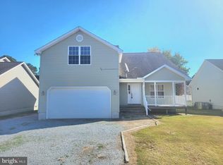 2253 Pike Dr, Greenbackville, VA