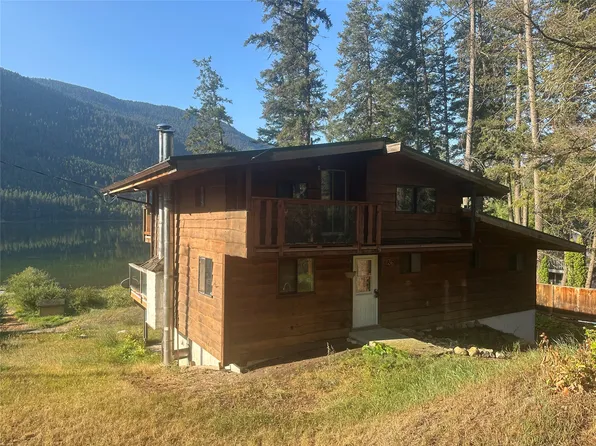 2236 Ojibway Rd, Kamloops 1, BC V2H 1P1