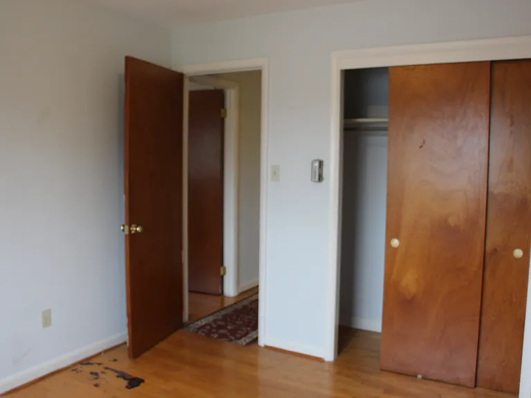 Ballston Gardens — Photo 24
