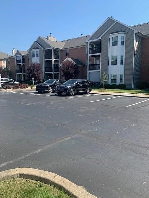 2nd image of 4300 Regency Ridge Ct APT 302