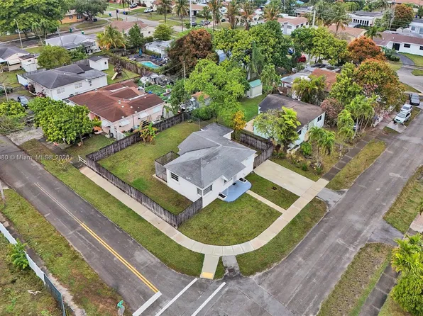 17400 NE 11th Ct, Miami, FL 33162