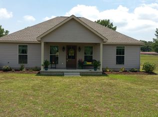 30 Glover Rd, Killen, AL 35645