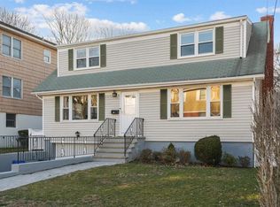 92 Adelphi Ave, Harrison, NY 10528