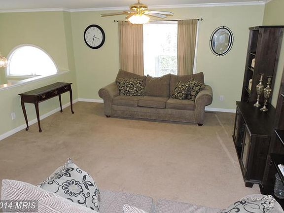 5th image of 96 Marva Ct