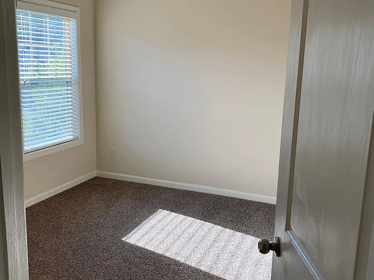 4925 Ducote Trl — Photo 30