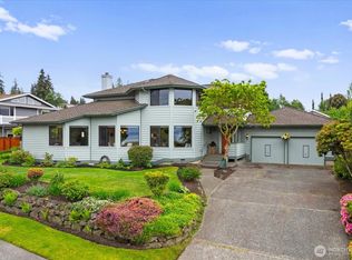 732 Cedar St, Edmonds, WA 98020