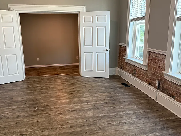 701 N Front St #A — Photo 10