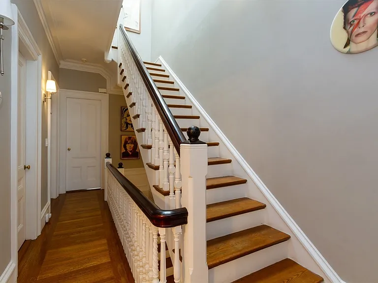 27 Hereford St — Photo 27